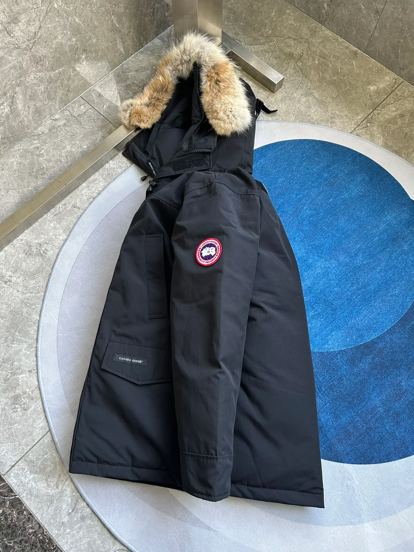P720 Big Goose 13 Langford men's down jacket. Color (red label) black, dark blue, off-white, gray, gray camouflage. Color (black label) black black label, gray black label. Size: S. M. L. XL. XXL.